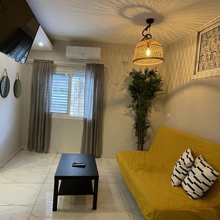 Hotel Rothschild 79 Petach Tikva Exterior foto